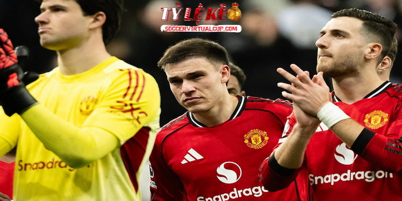 MU hành quân đến sân Vitality với quyết tâm cao độ MU hành quân đến sân Vitality với quyết tâm cao độ